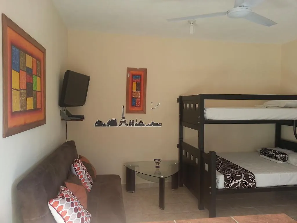 カンクンDepartamentos Andaluciaアパートメント メキシコ