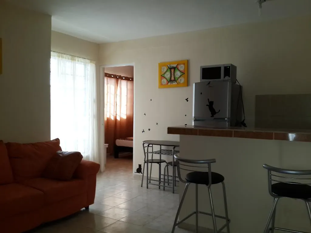 カンクンDepartamentos Andaluciaアパートメント 0*, カンクン